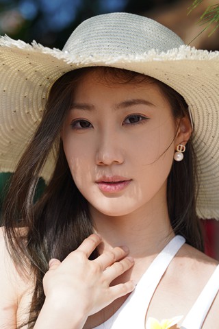 青春街拍校园图片07